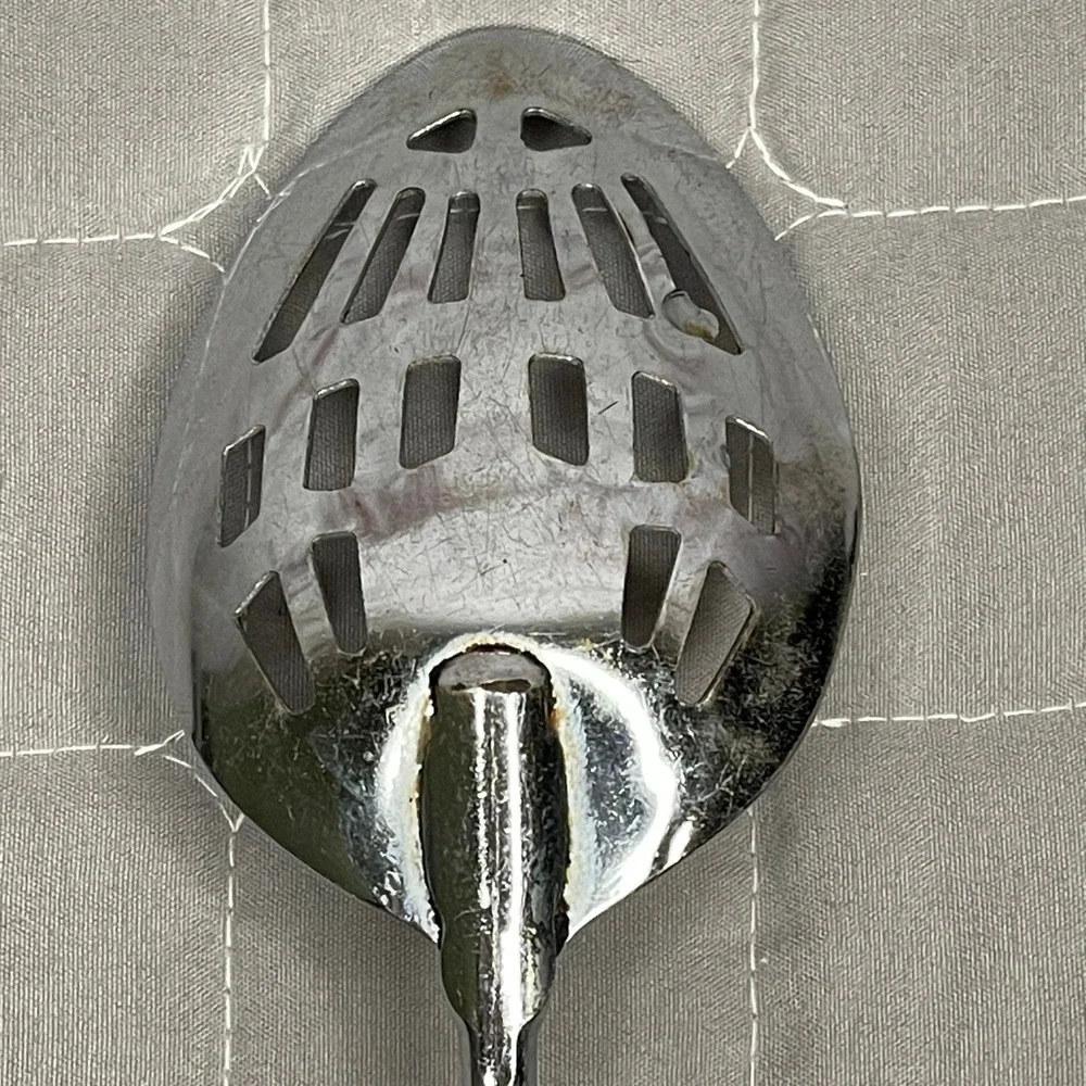 EKCO Vintage Slotted Spoon Chromium Plated Avocado‎ Green Plastic Handle USA